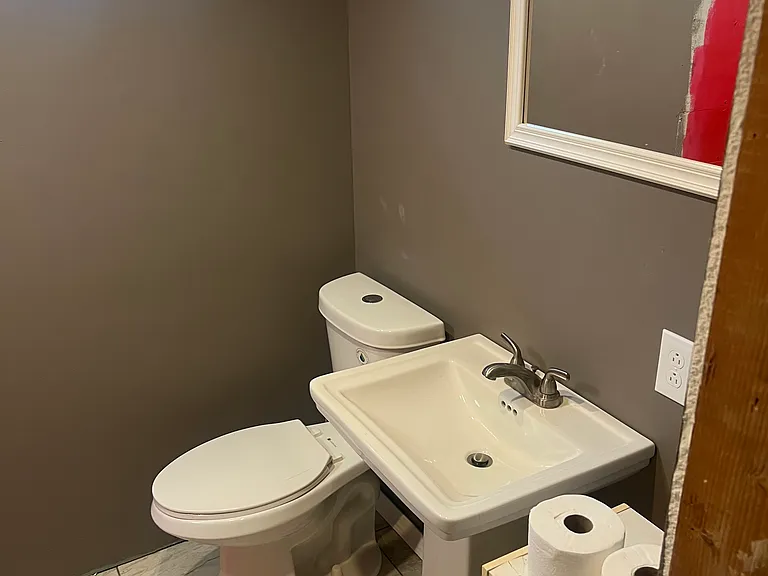 1324 Welcome Ave N — Photo 2