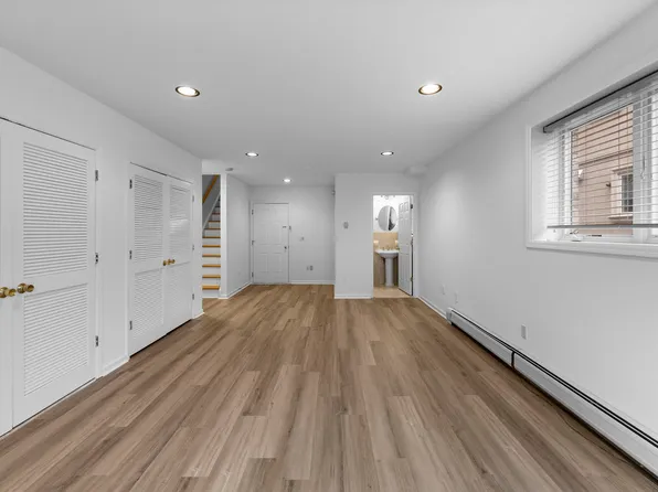 28 Washington Avenue image 17 of 20