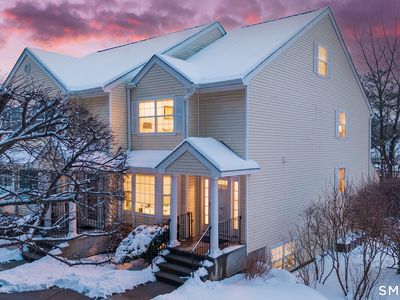 180 Turn Of River Road #5D, Stamford, CT, 06905