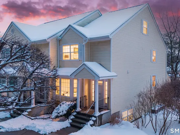 180 Turn Of River Road #5D, Stamford, CT 06905