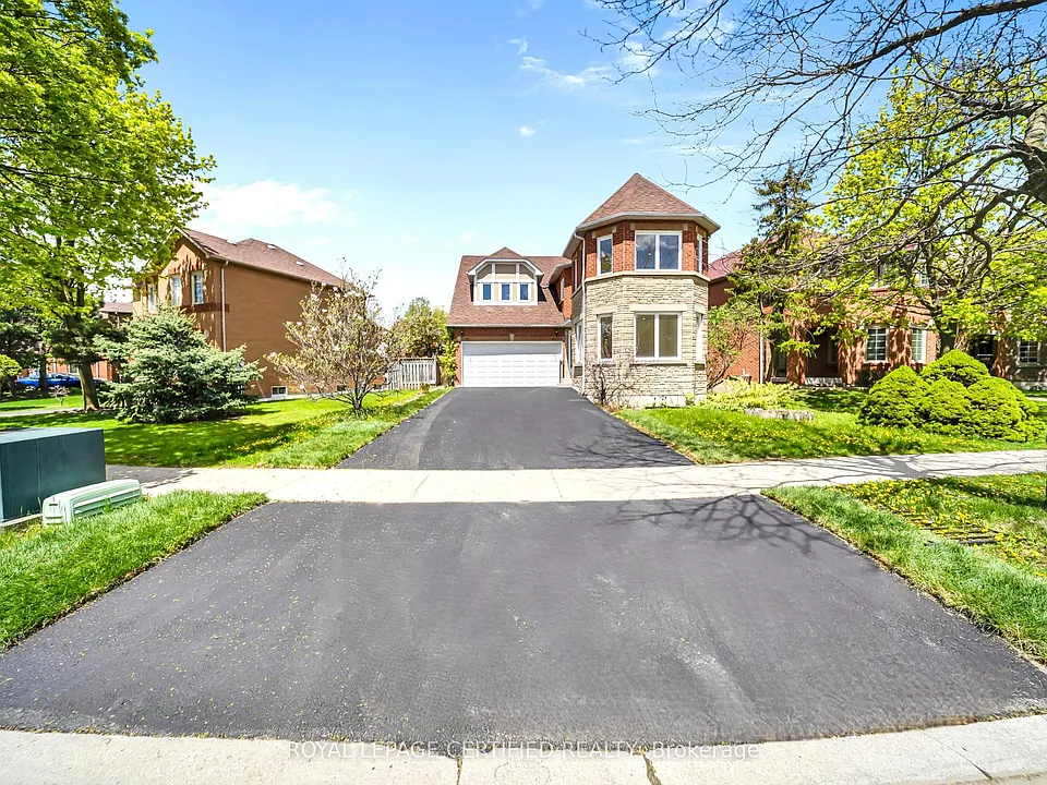 5016 Natkarni Cres #LOWER