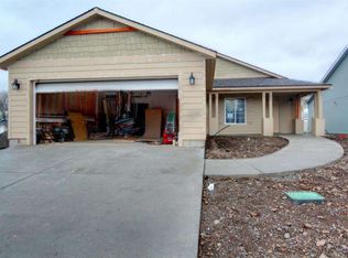 1915 S Canyon Woods Ln, Spokane, WA 99224