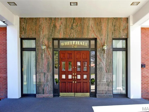 710 S Hanley Rd APT 18A, Saint Louis, MO 63105