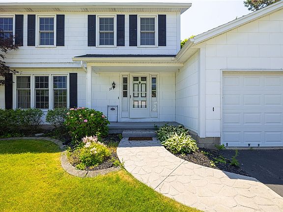 3rd image of 36 Kimbrook Dr