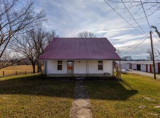 1081 Johnson Rd, Lawrenceburg, KY 40342