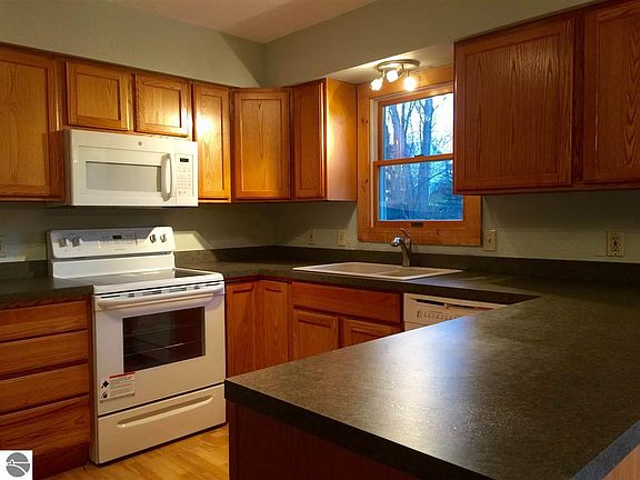 4th image of 4324 Hearthside Dr