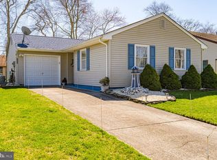 223 Yorktowne Dr, Little Egg Harbor Township, NJ 08087
