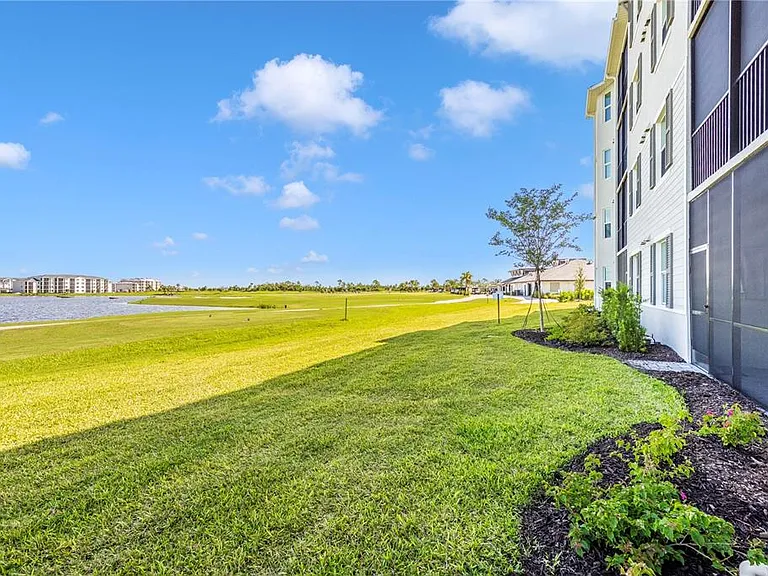 12140 Wellen Golf St #401 — Photo 39