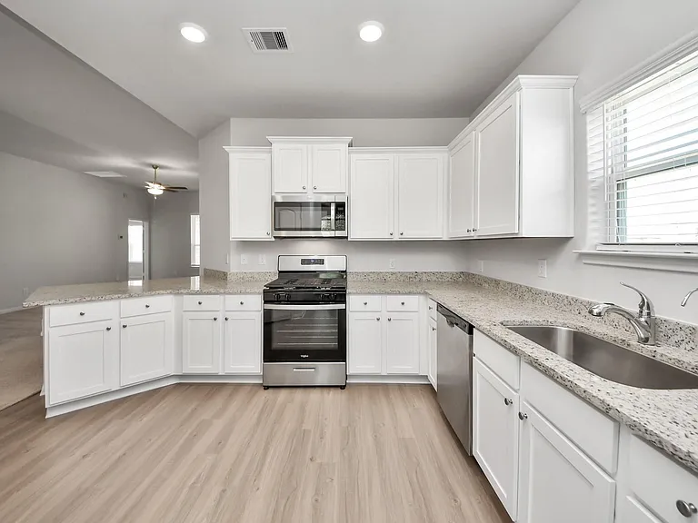 3113 Foresail Ln — Photo 8
