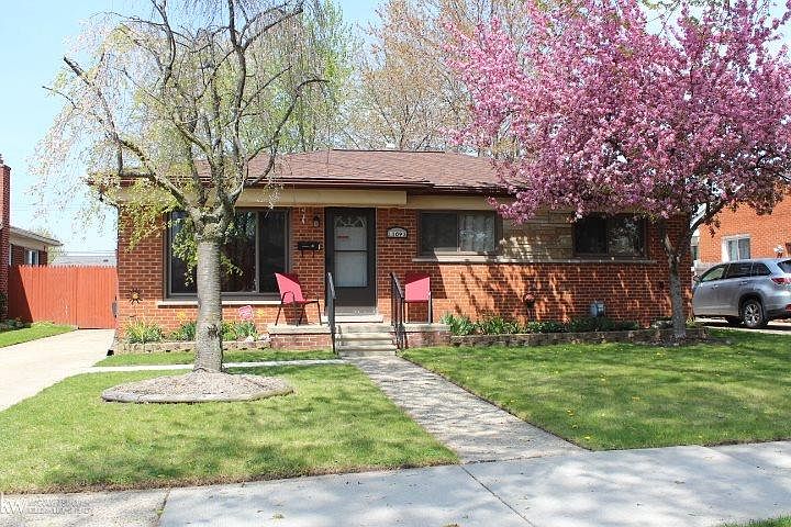 1st image of 11093 Dale Ave