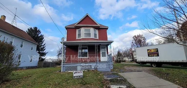 7523 Aetna Rd — Photo 1