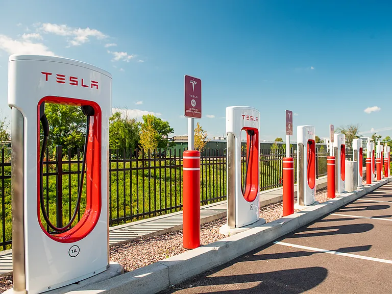 Tesla EV 
Charging Stations