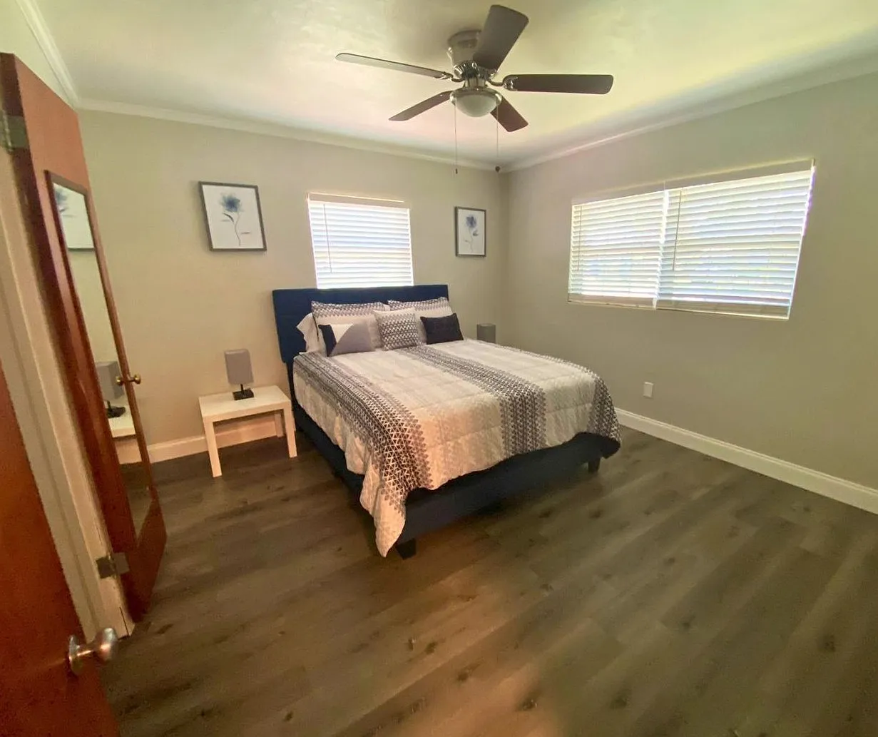 2 bed, $1,800 — Photo 3