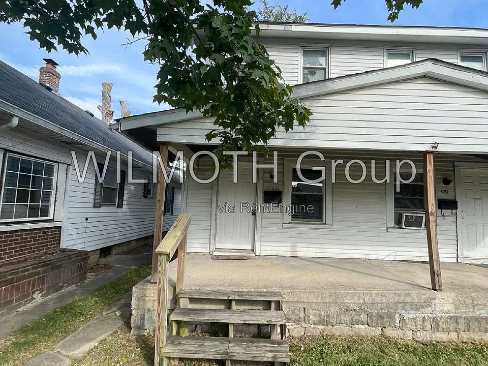 923 N Drexel Ave