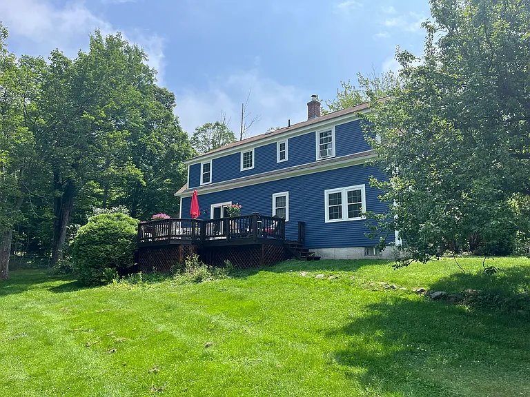 18 Chalk Pond Rd — Photo 8