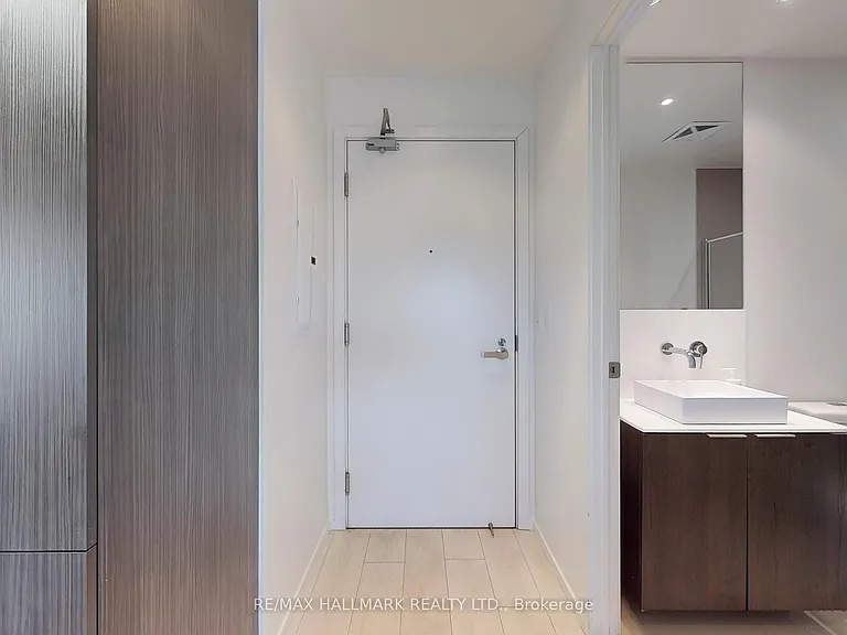159 Dundas St E #2906 — Photo 15