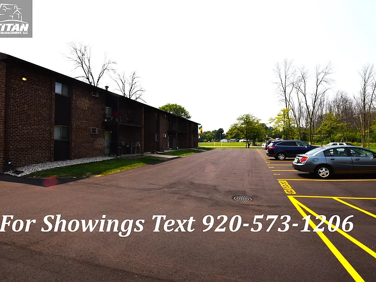 1760 Badger St — Photo 14