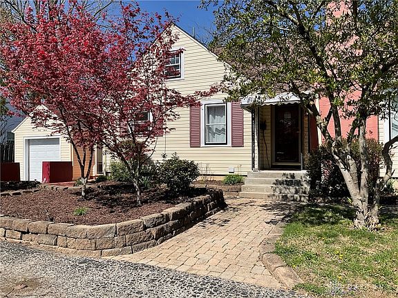 2nd image of 47 Burgess Ave