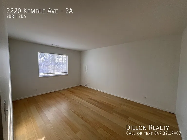 2220 Kemble Ave #2A — Photo 9