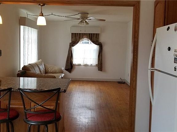 5th image of 960 S Belle Vista Ave