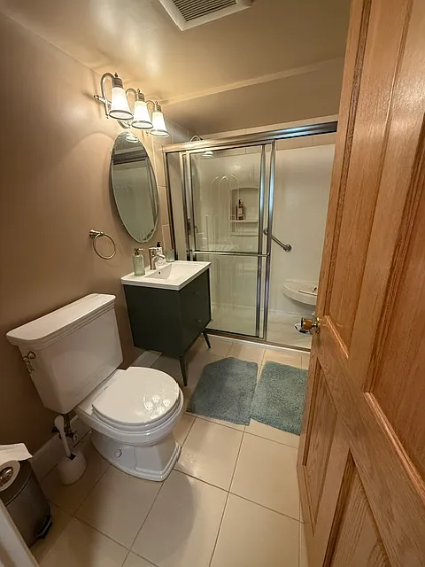 4 bed, 1833 sqft, $2,800 — Photo 2