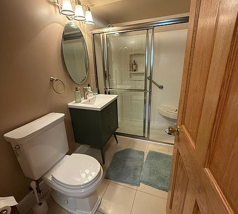 2nd image of 41 Chatham St APT 2