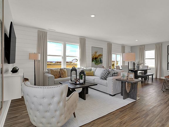 7th image of this home