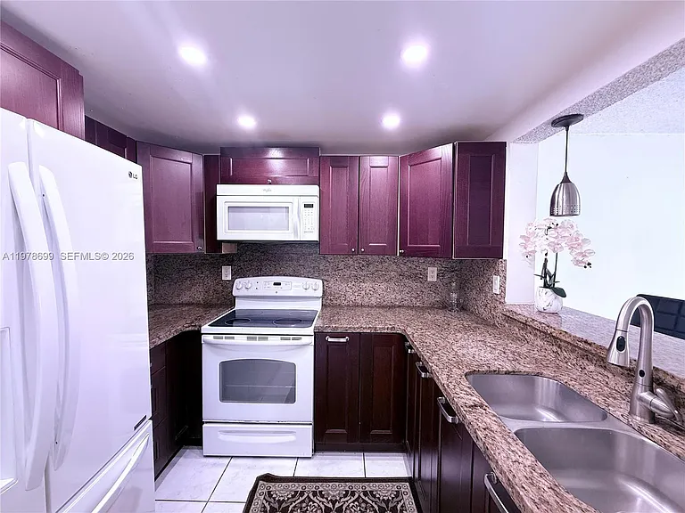 15470 SW 82nd Ln #316 — Photo 14