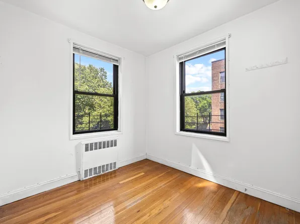 150-20 71st Avenue image 16 of 22