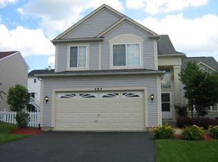 485 Knoll Crest Dr, Bartlett, IL