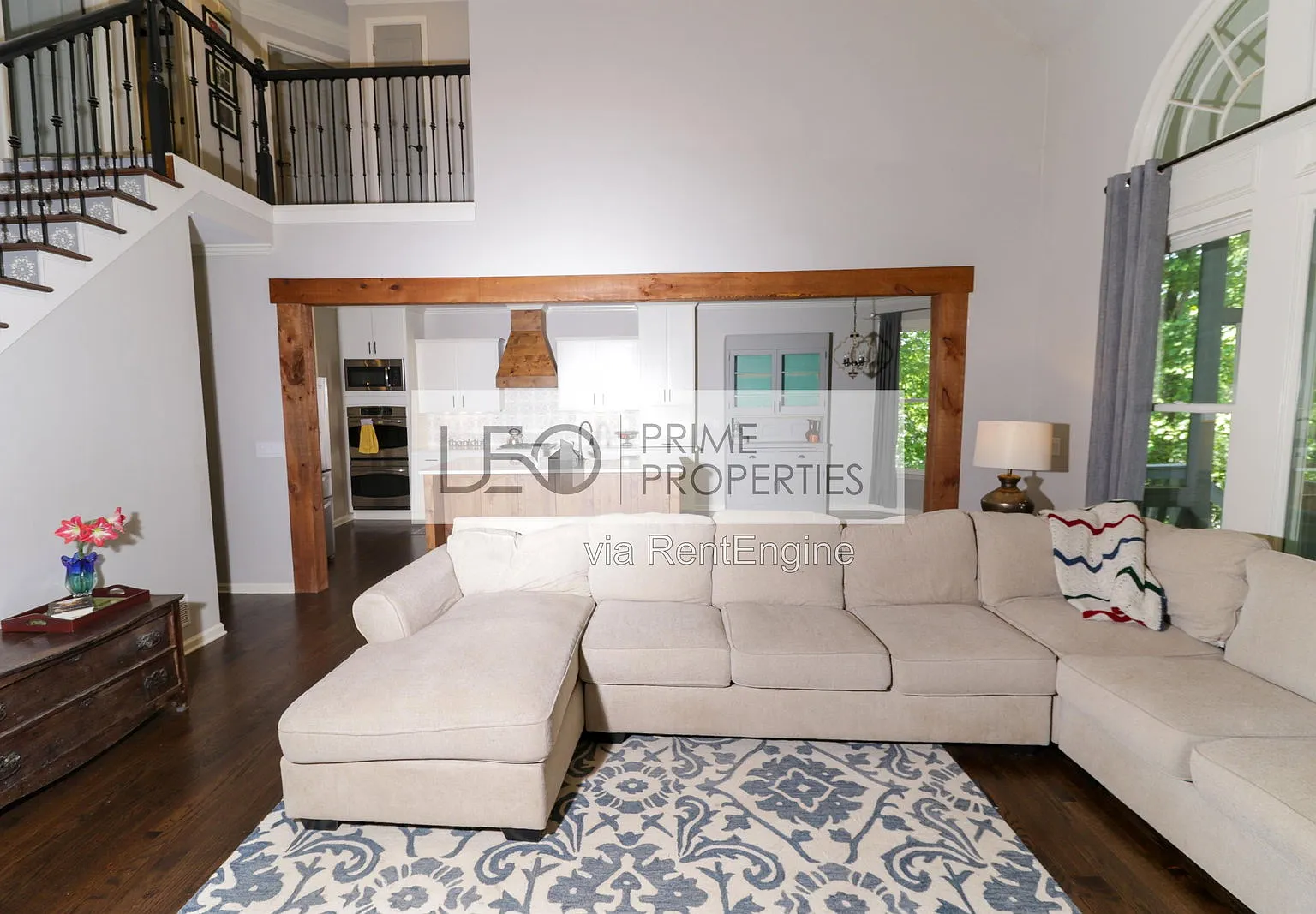 5 bed, 3.5 bath, 4354 sqft, $3,275 — Photo 2