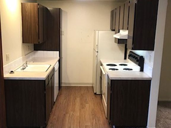 5th image of 303-307-311 E Mission Ave #17342118