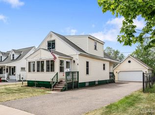 1225 N 2nd St, Ishpeming, MI 49849