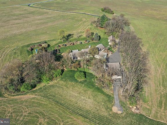 4th image of 67 Evans Hill Rd