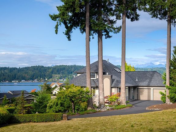 2nd image of 17660 Fjord Drive NE