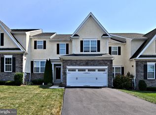 2009 Pleasant Valley Dr, Lansdale, PA 19446