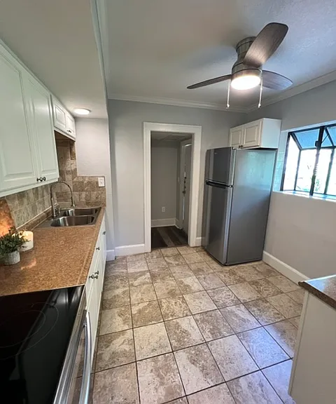 2435 Burlington Ave N #A — Photo 5