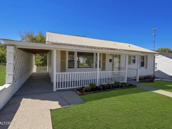 3215 Barton St, Knoxville, TN 37917