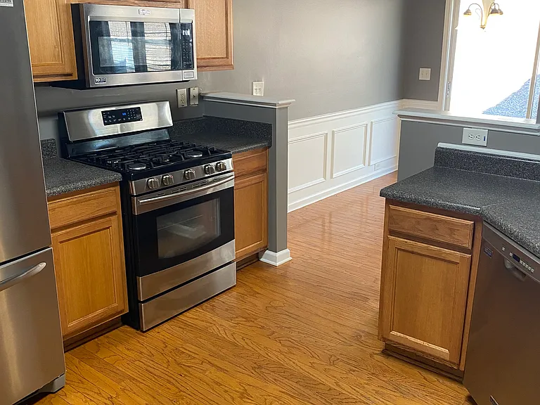 3930 Abernathy Farm Way — Photo 3
