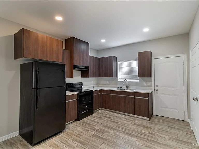 1005 W Kohala Ave #1 — Photo 7