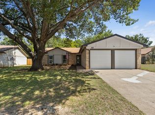 7121 Southridge Trl, Fort Worth, TX 76133