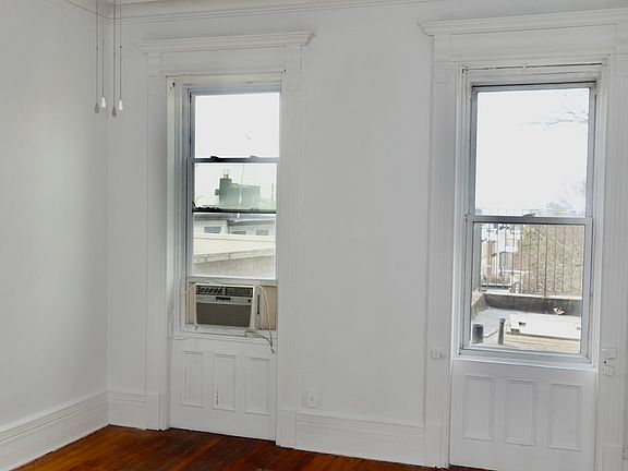 3rd image of 182 8th Ave APT 3