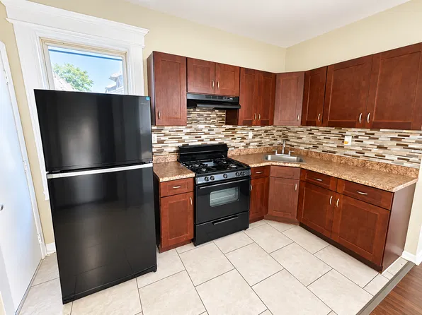 841-843 S 12th St #2, Newark, NJ 07108