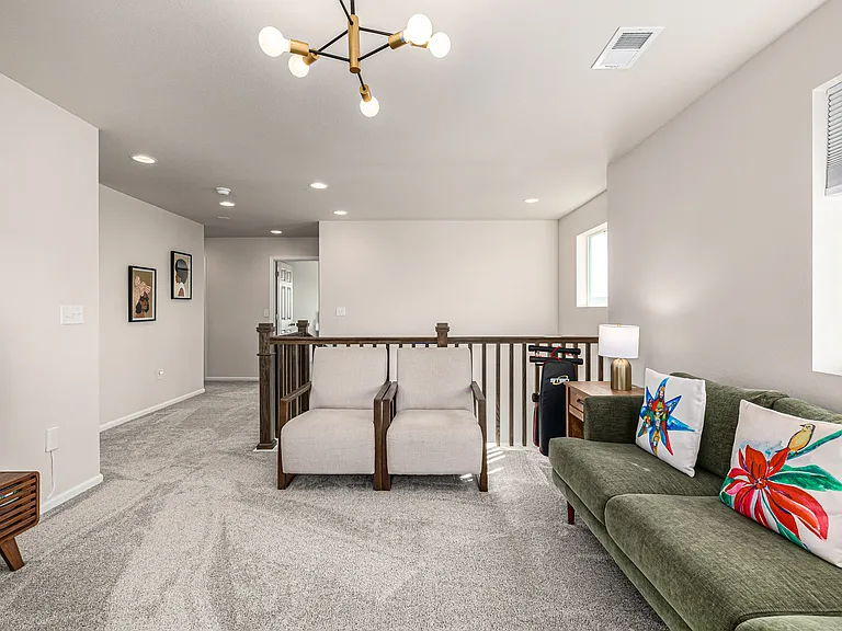 9096 Uravan Ct — Photo 32