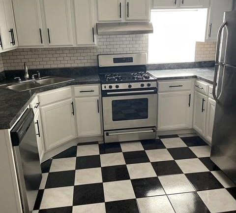 3rd image of 2440 N Saint Louis Ave #1