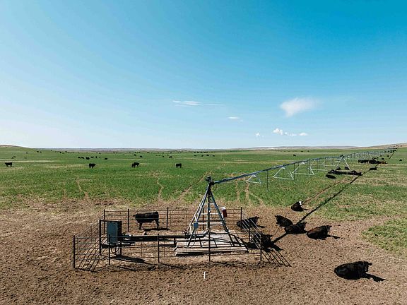 5th image of 0 Sioux Country