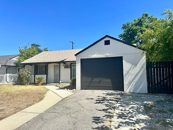 3rd image of 17431 Valerio St