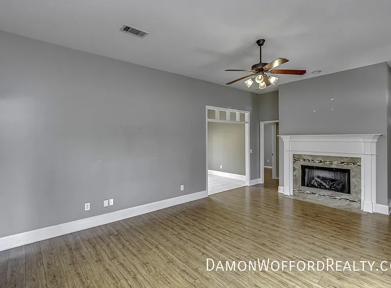 131 Hunters Row — Photo 13