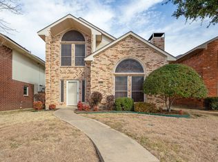 1542 Knollview Ln, Carrollton, TX 75007