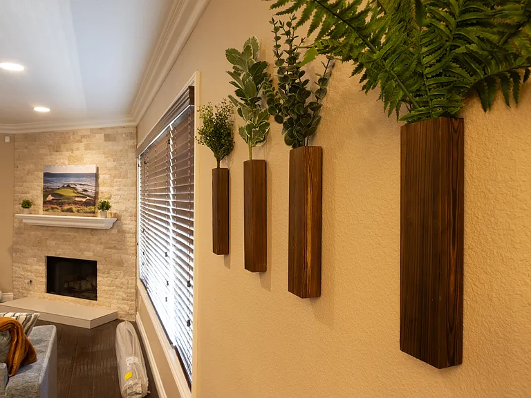 13341 Cromwell Dr — Photo 48